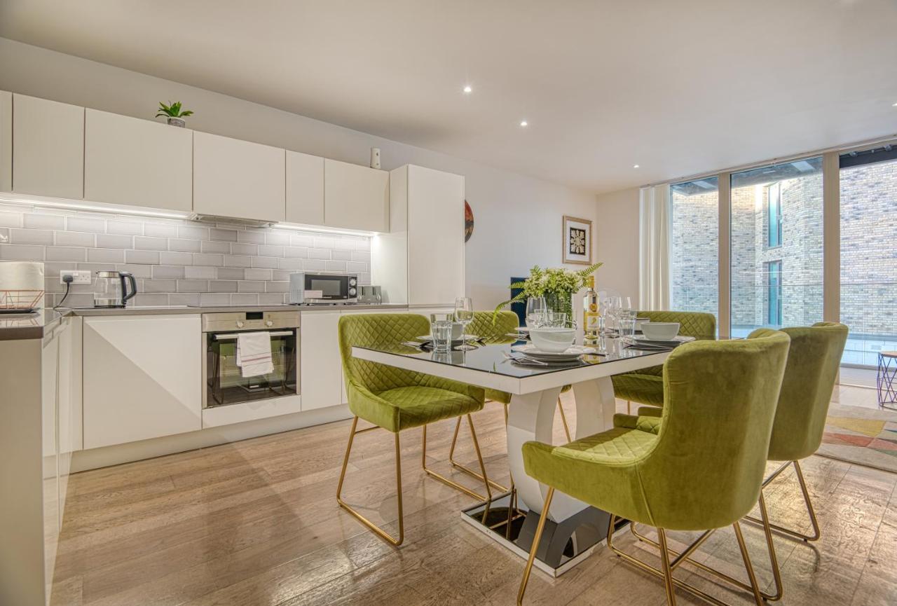 Austin David Apartments Royal Wharf 런던 외부 사진